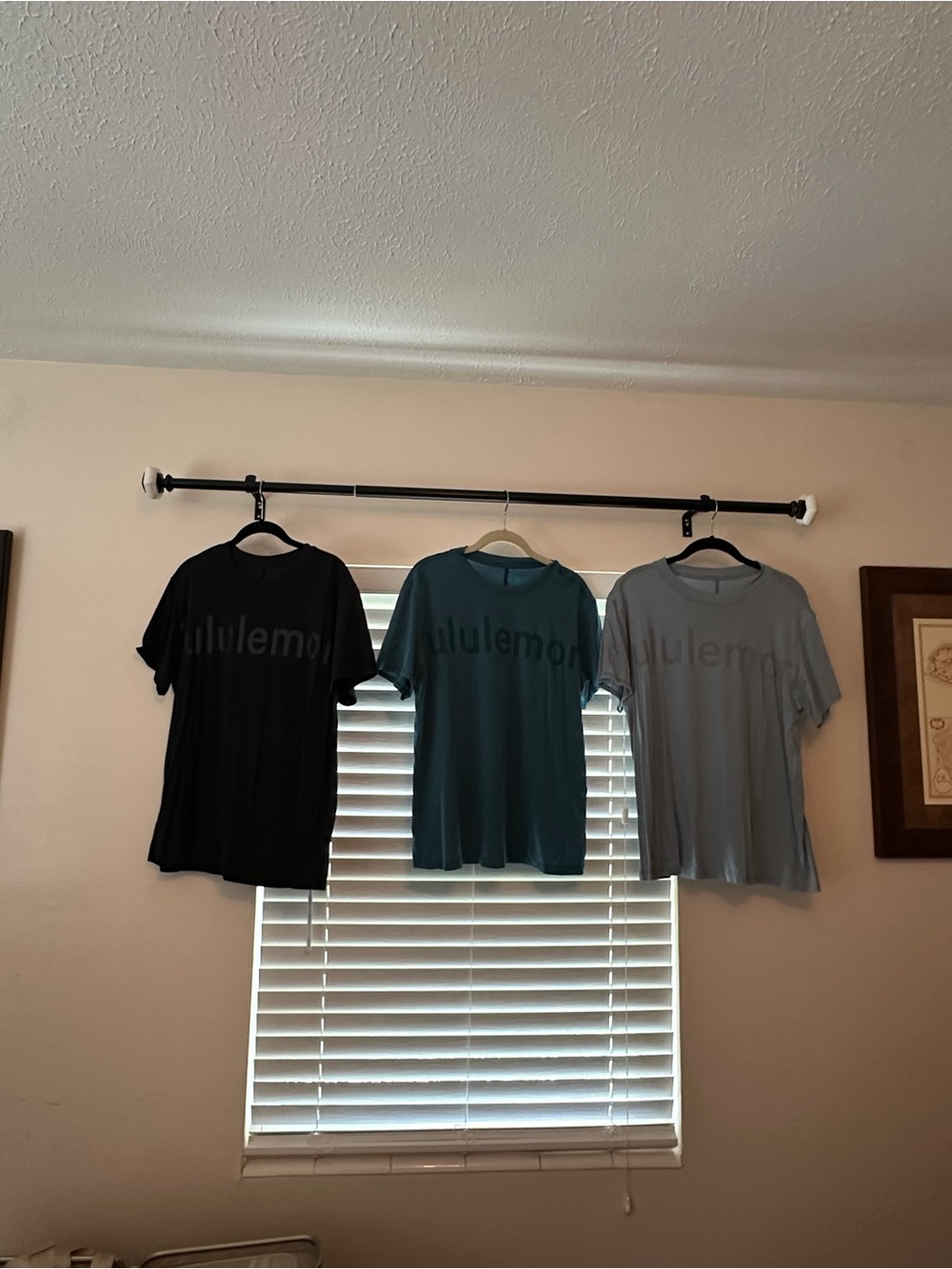 lululemon All yours Women GRAPHIC Crew T-Shirt - Black, Teal, Light blue